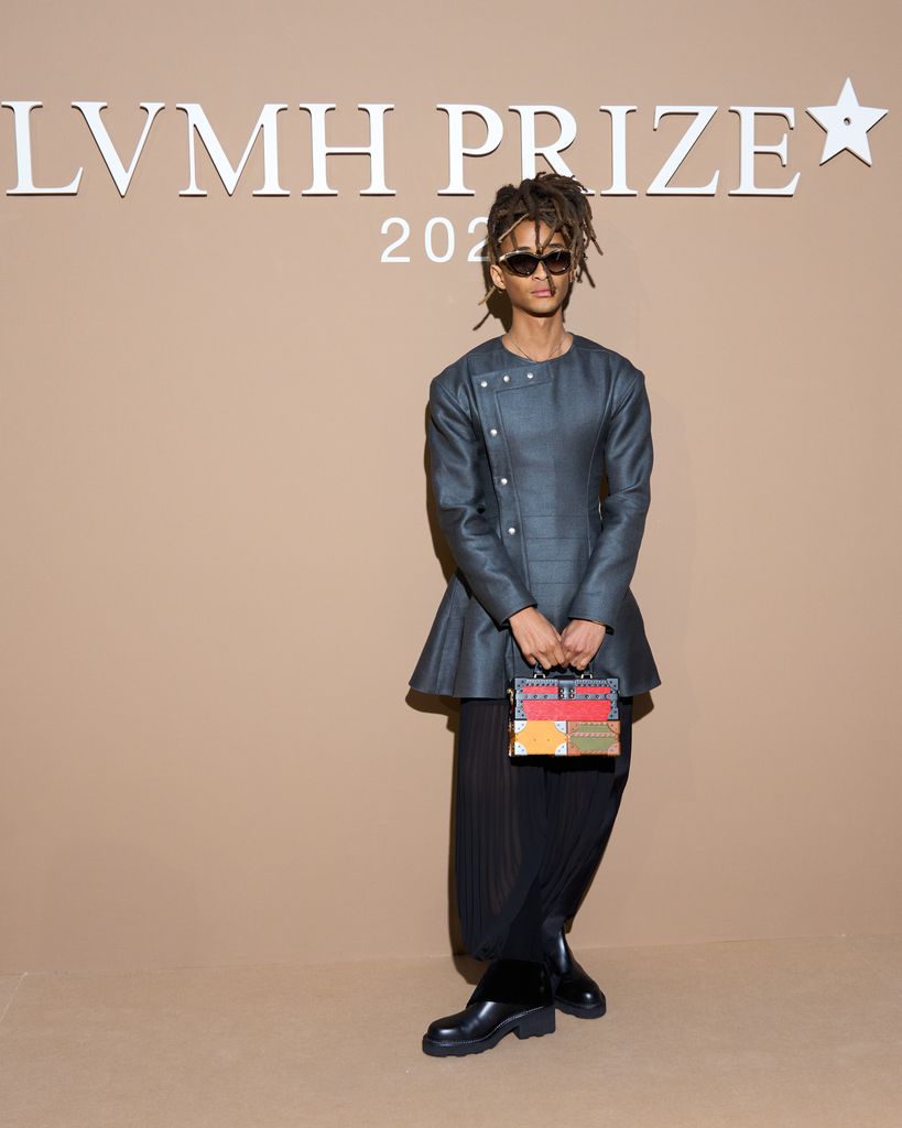 Jaden Smith es una recompensa LVMH como parte de la semana de Paris Avenue Monta Montas, 2025 en París, Francia