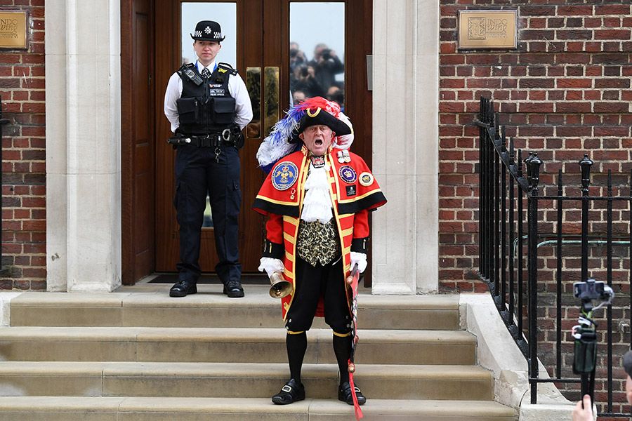 Town crier Lindo Wing