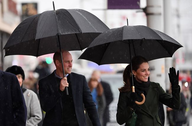 prince william and kate middleton arrive in blackpool