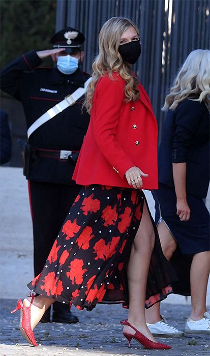 carrie symonds wearing zara