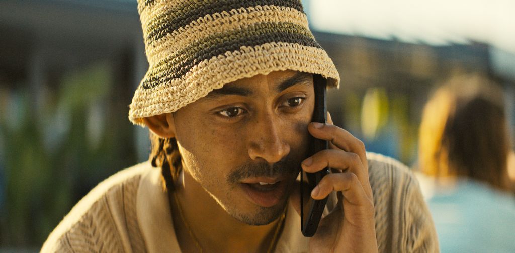Jordan Stephens plays Sam