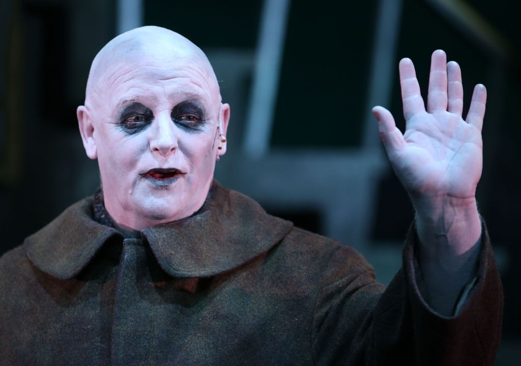 les dennis as uncle fester in the addams family stage production