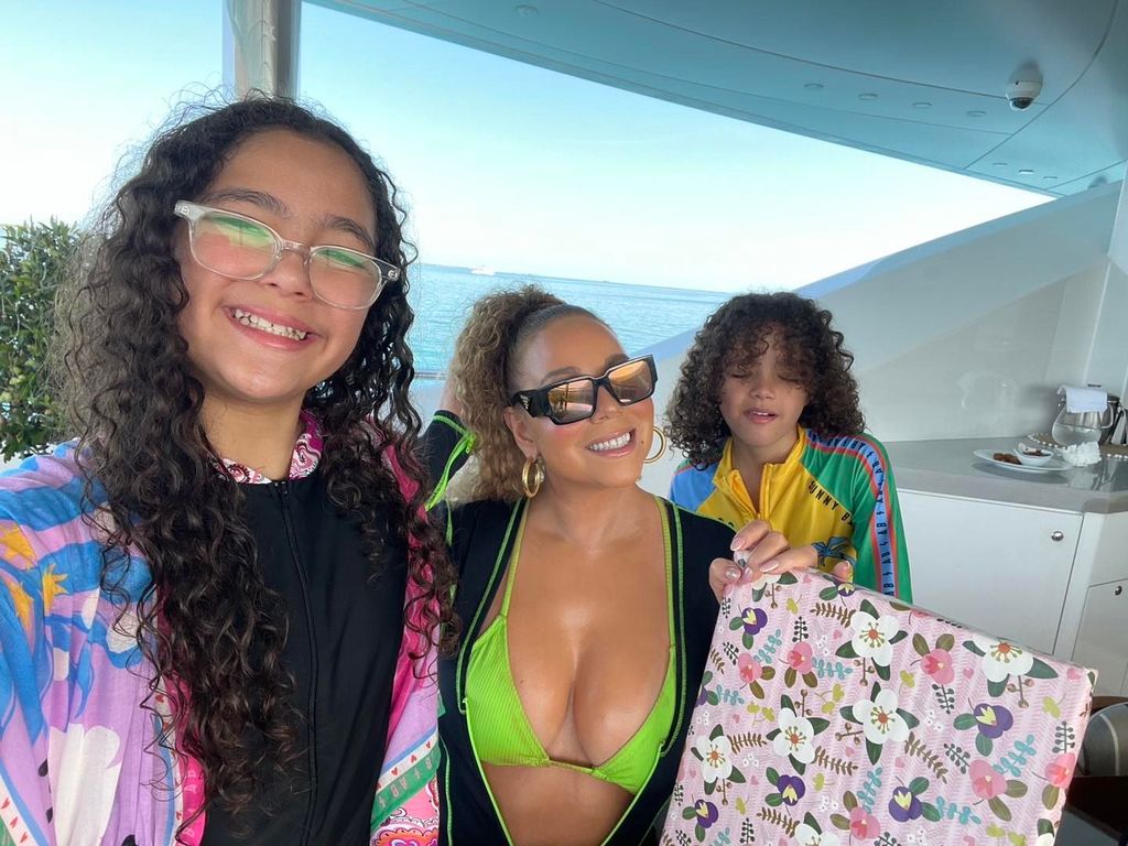 Mariah Carey celebrates her waterside birthday with twins Moroccan and Monroe