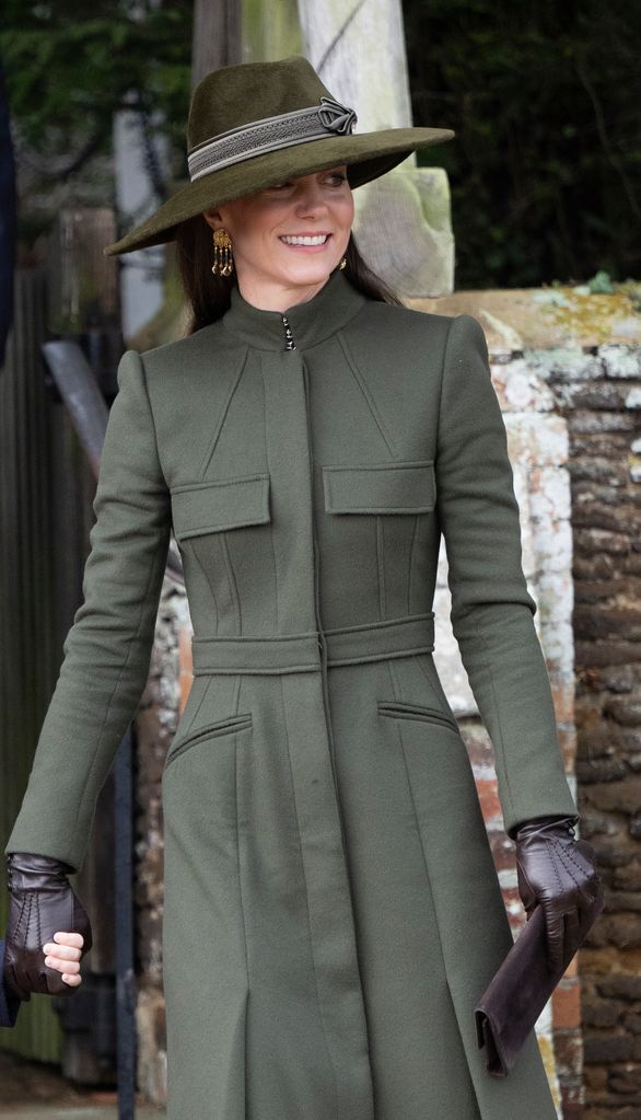 Kate Middleton wearing an olive green coat and leather gloves 