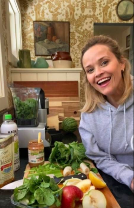 reese witherspoon green juice
