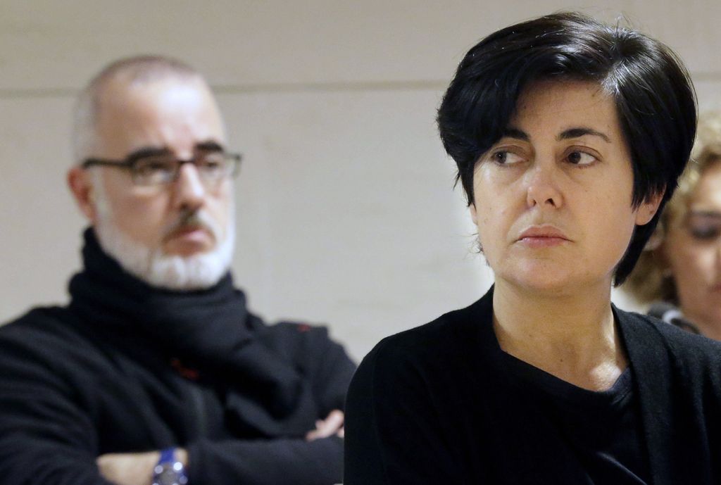 Defendants Alfonso Basterra and Rosario Porto waiting for the Jury to announce their verdict in 2015 