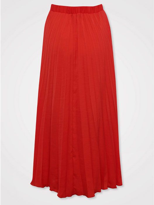 Kate Middleton stuns in fitted top and boldest skirt at charity event