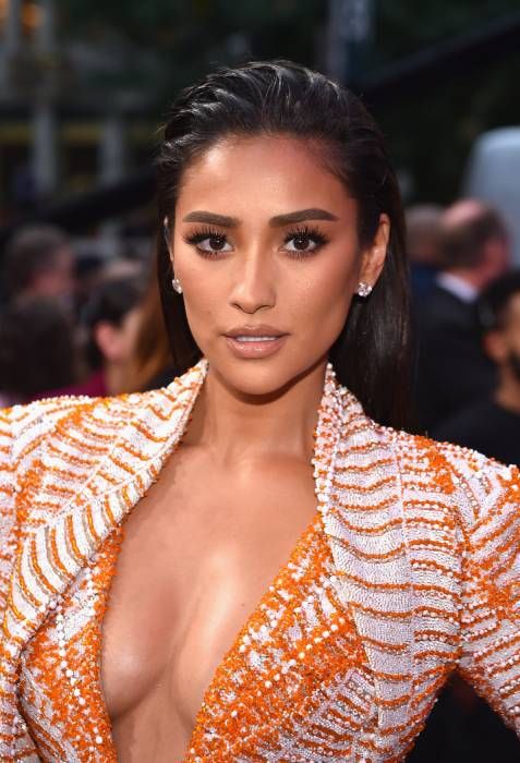 kelly ripa replacement shay mitchell