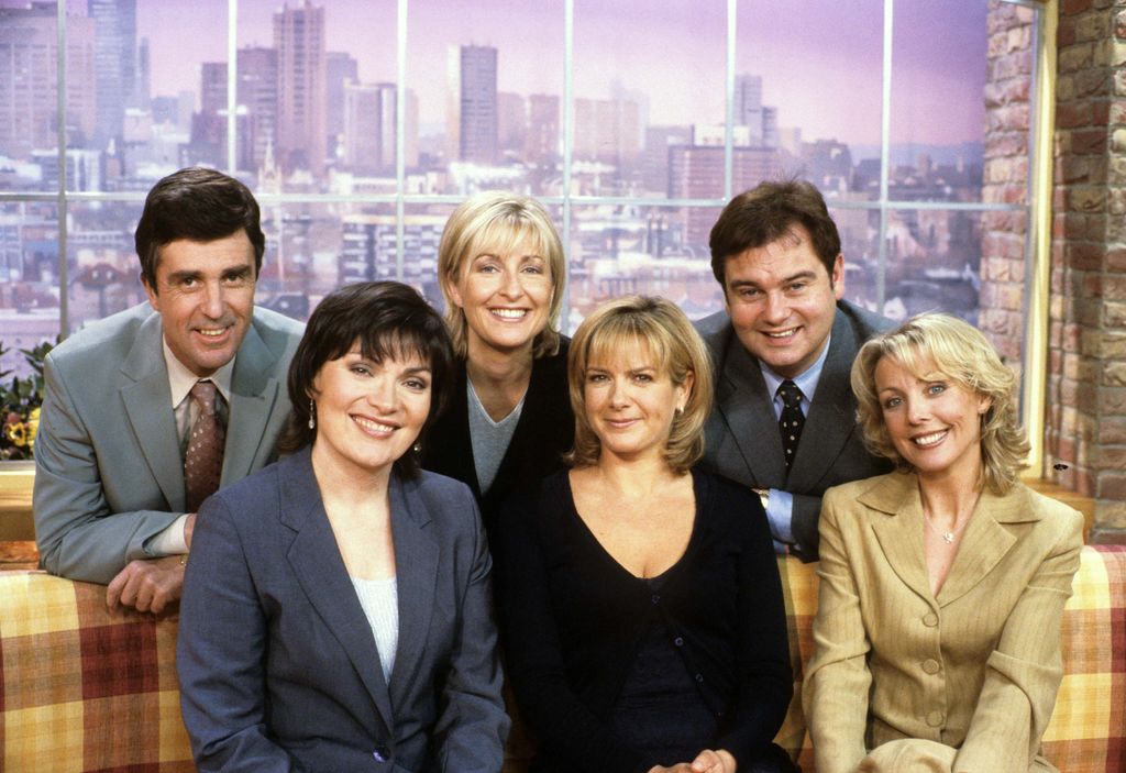 GMTV Presenters John Stapleton, Lorraine Kelly, Fiona Phillips, Penny Smith, Eamonn Holmes and Anne Davies
