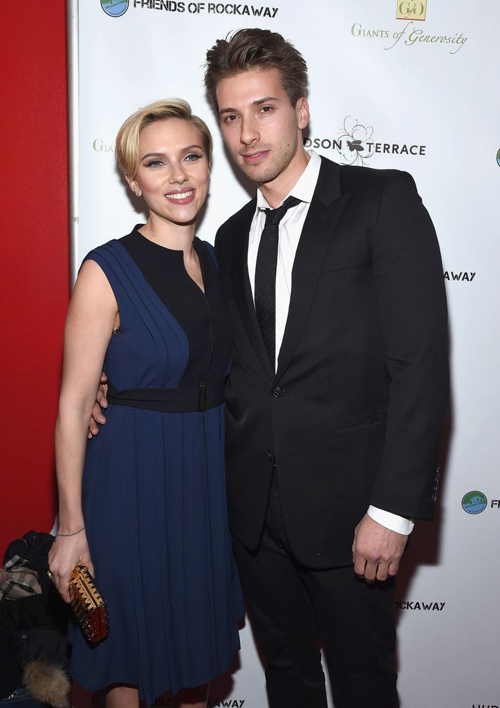 Scarlett with her brother in 2014