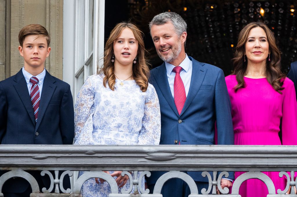 Prince Vincent, Princess Josephine, King Frederik and Queen Mary standing in a line