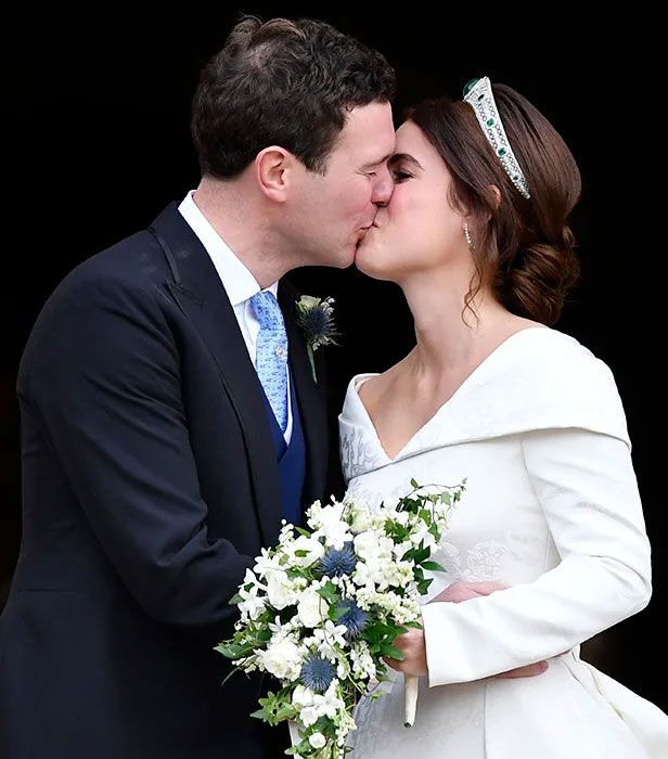 Princess Eugenie and Jack Brooksbank kiss at royal wedding