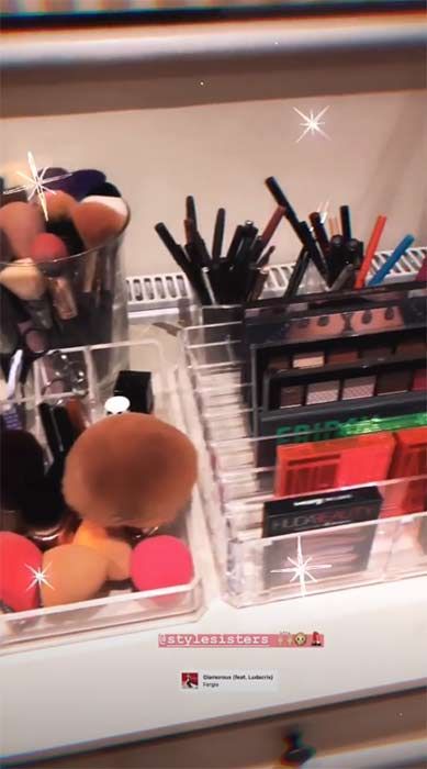 Billie Faiers makeup organised