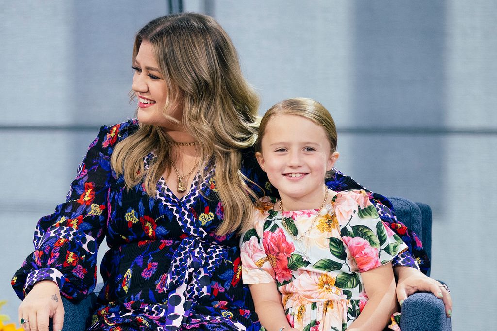 Kelly Clarkson and River Rose 