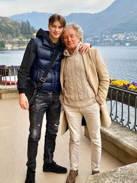 Rod Stewart and his eldest son on holiday