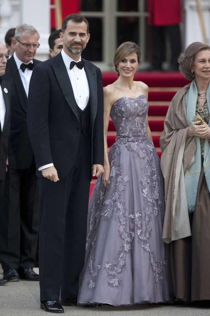 Crown Princess Letizia in embroidered mauve gown