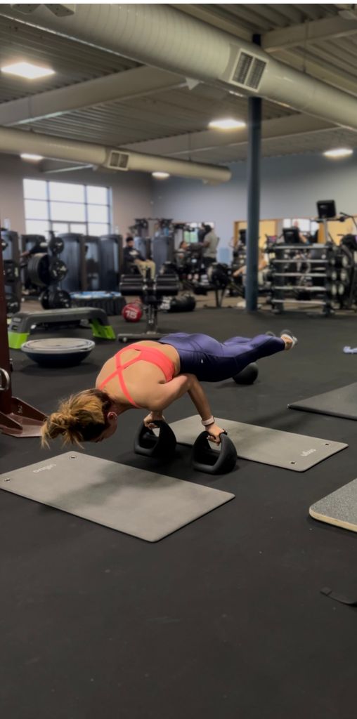 Rajni lifting up her own body weight in gym