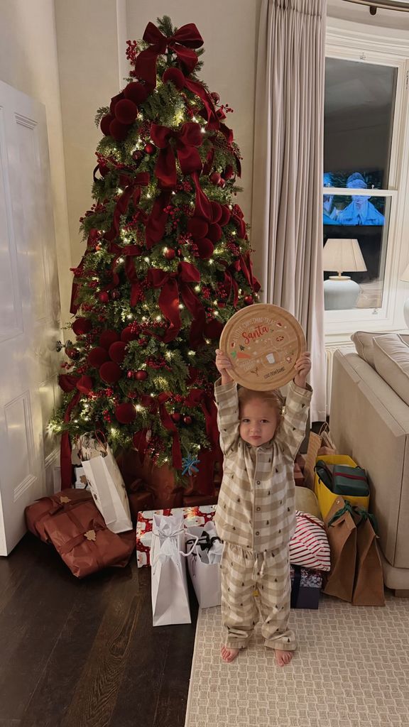 Molly Mae's Christmas tree and her daughter, Bambi