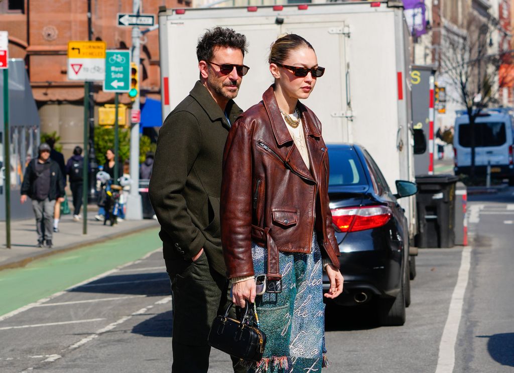 gigi hadid bradley cooper spotted in nyc