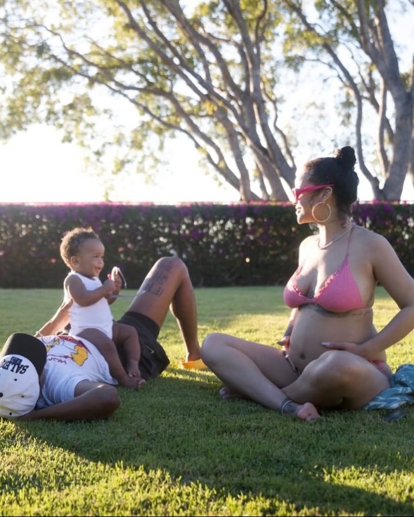 The star also showed off her children