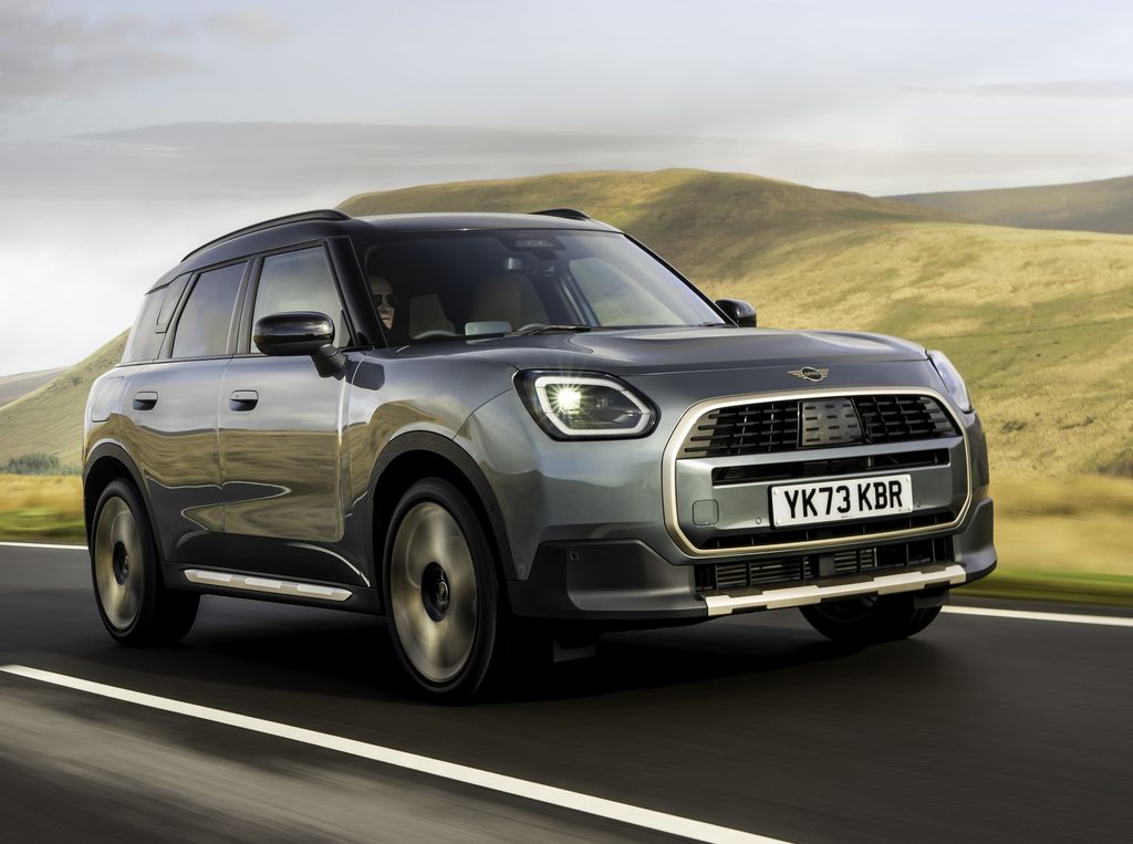 The MINI Countryman isn't just the biggest MINI ever, it's a cool family car