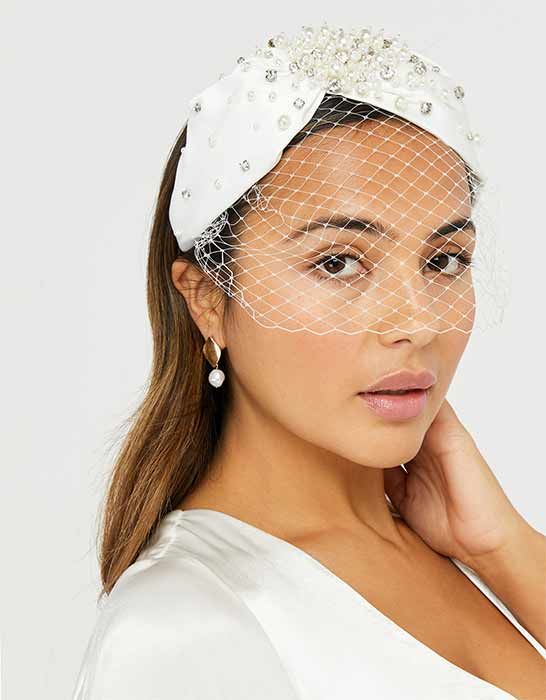 Accessorize embellished bridal headband