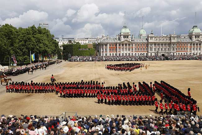trooping horse guards