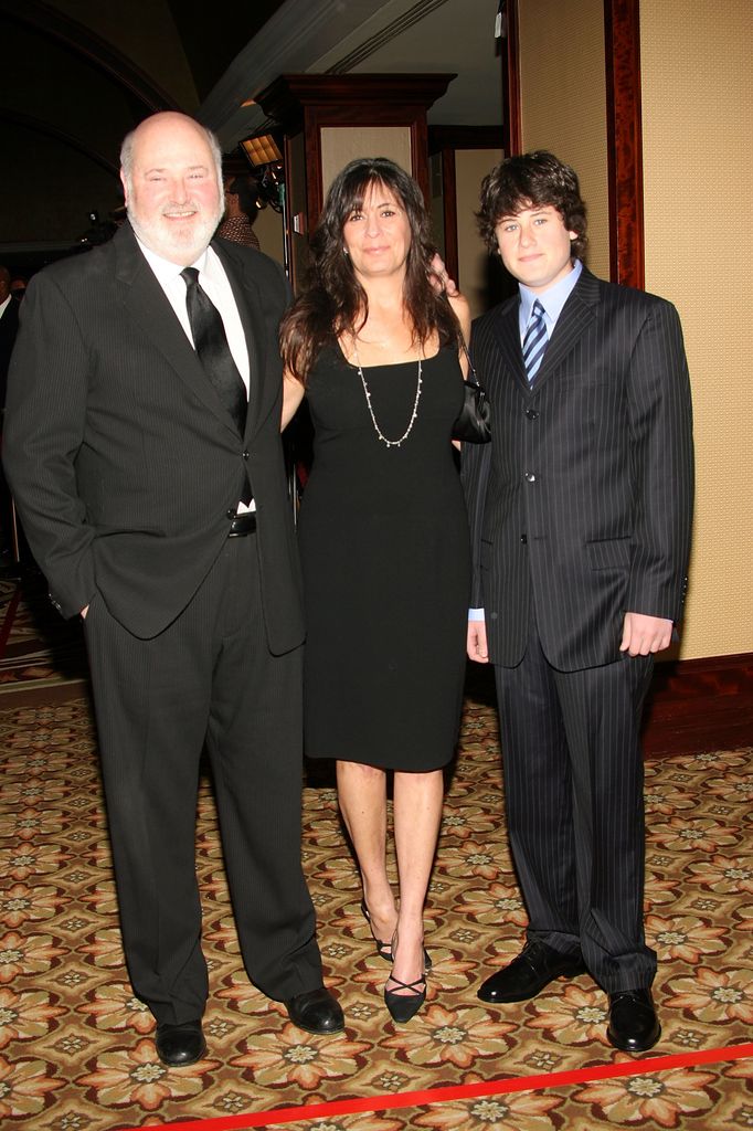 Director Rob Reiner with wife actress Michele Singer and son