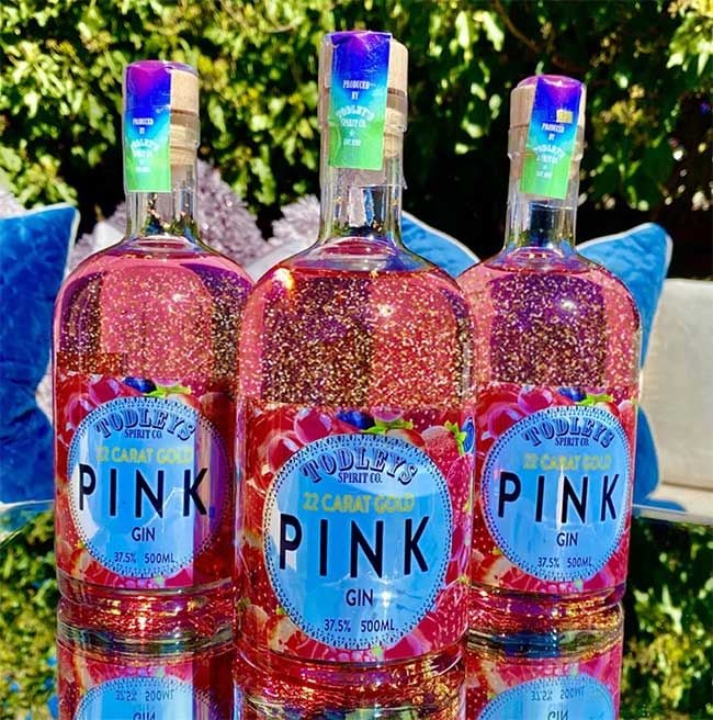 pink gin sparkly