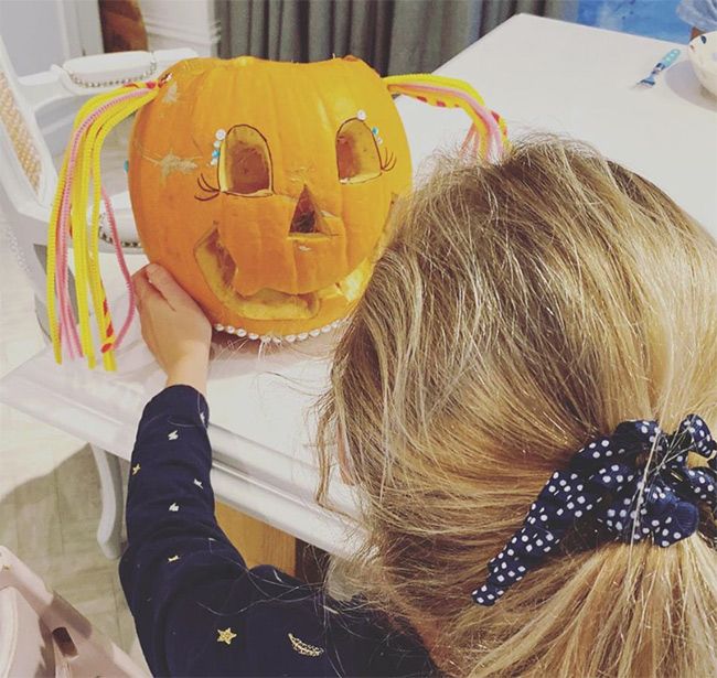 holly willoughby belle halloween pumpkin