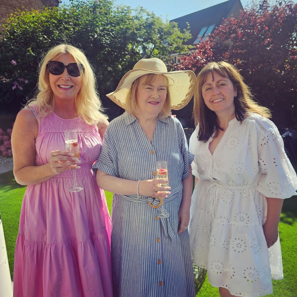 Susan Boyle enjoying a drink with friends