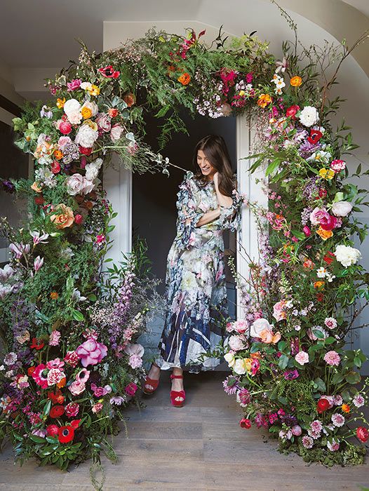 1 Rowan Blossom flower arch