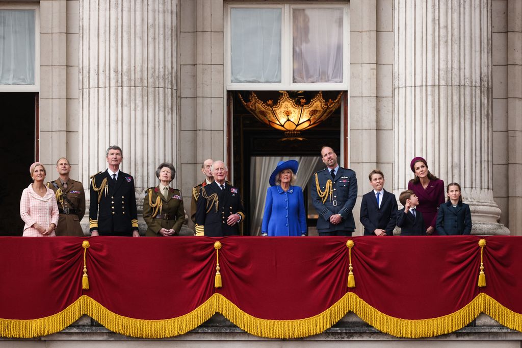 Royals on balcony to watch flypast