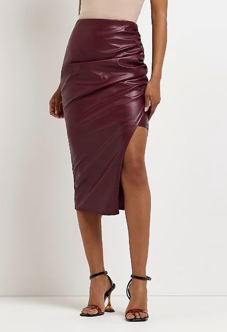 Burgundy Leather Pencil Skirt - New Year's Eve Look