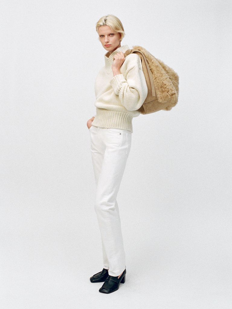 model in ARKET clothes