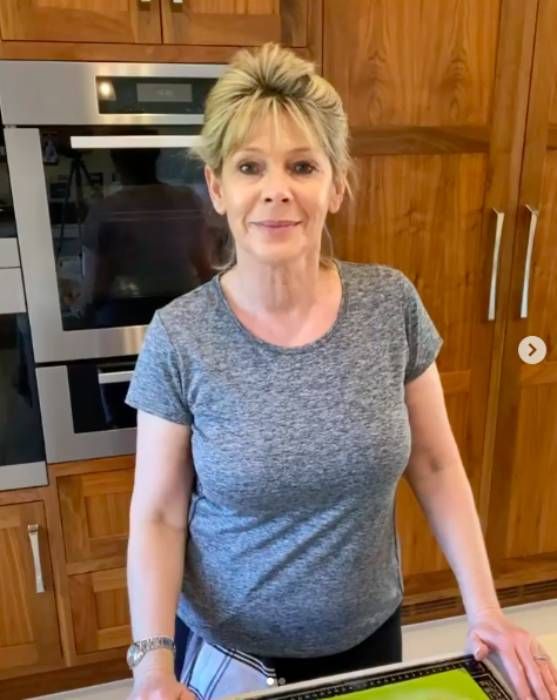 ruth langsford hair transformation ponytail