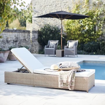 OKA sun lounger