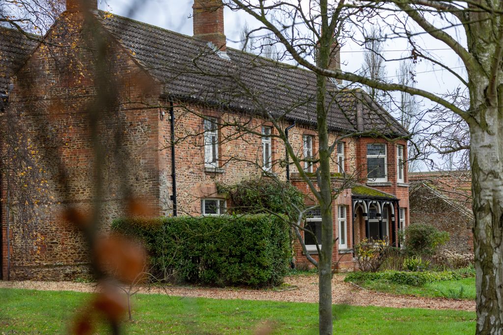 exterior view of farmhouse