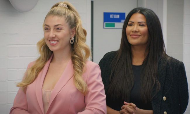 Marnie and Rochelle smiling on The Apprentice