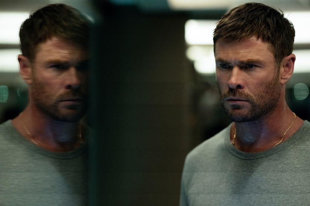 Chris Hemsworth stars as Davis