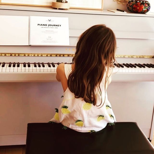 teddy williams and her piano