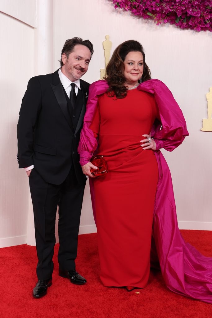  Ben Falcone and Melissa McCarthy attend  the 96th Annual Academy Awards