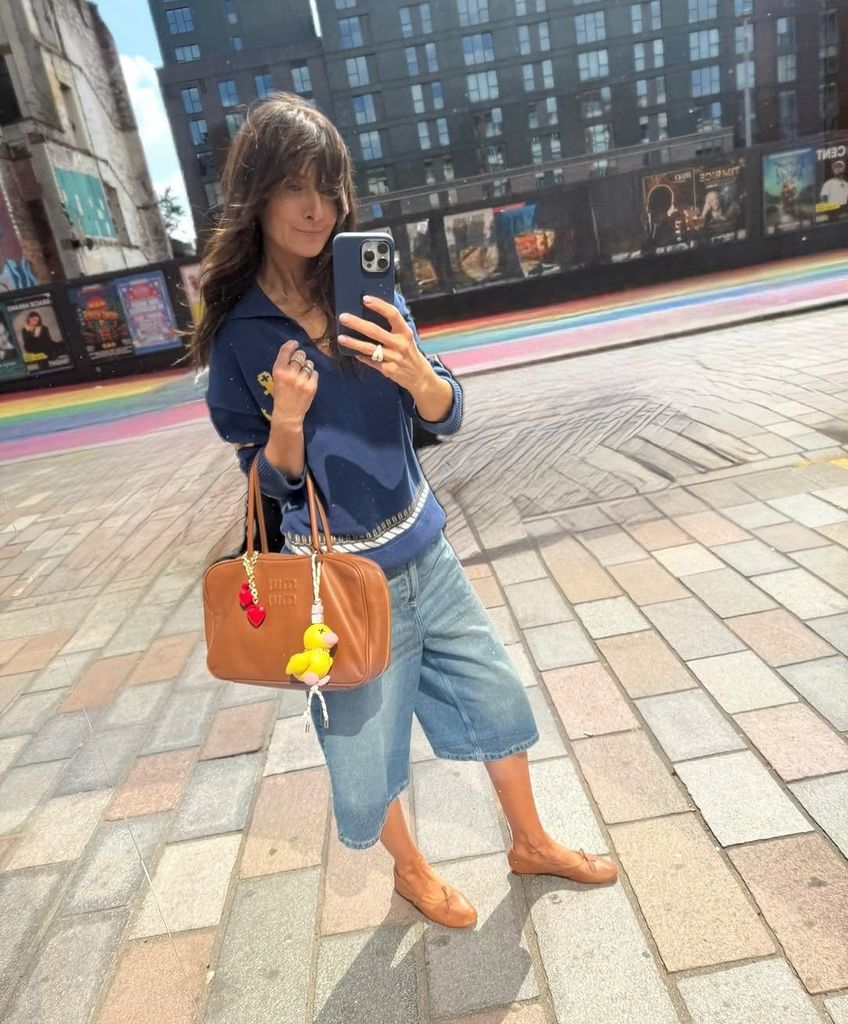 Caroline Stylets Horcks nuestros pantalones cortos largos connim