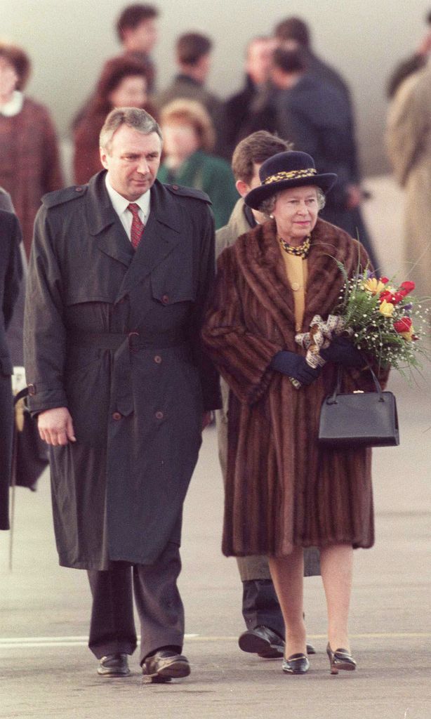 The Queen wears a real fur coat in Moscow in 1984