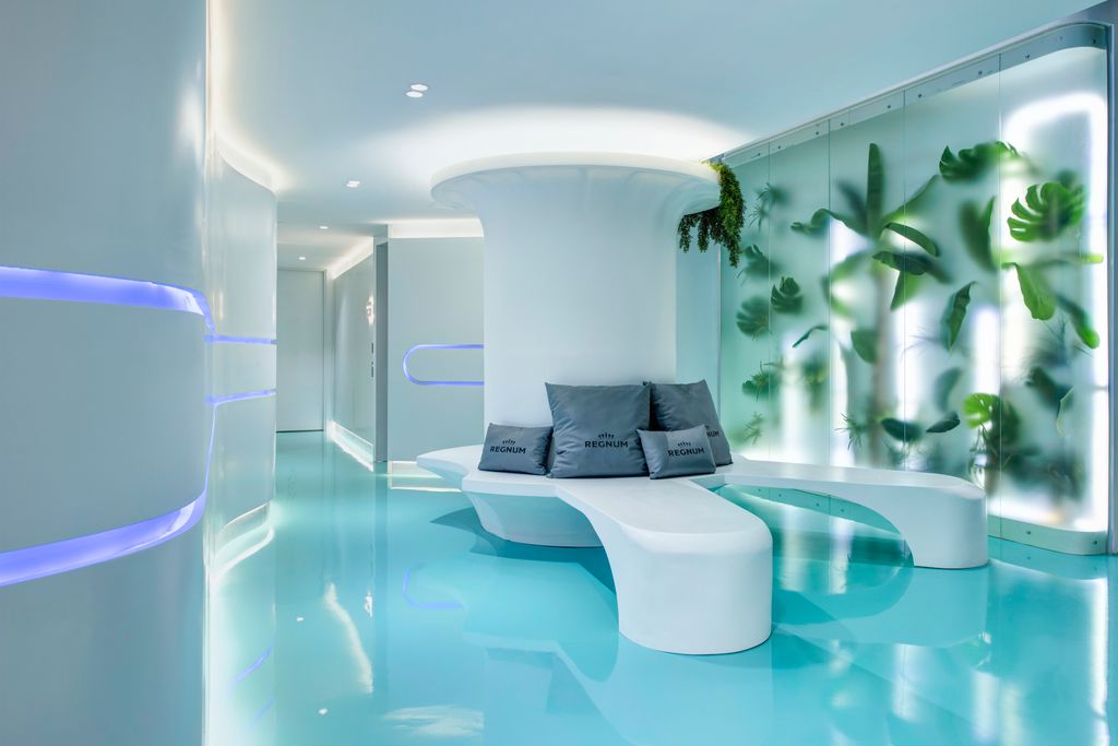 inside waiting room at Regnum The Crown's longevity hub