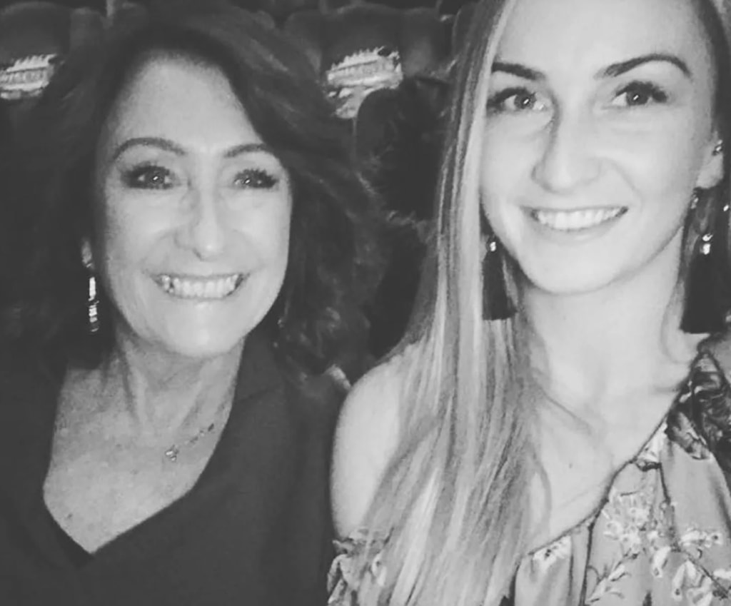 Lynne's daughter, Clancy even made a few special cameos on the show