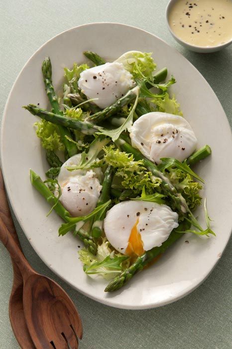 Asparagus egg salad 