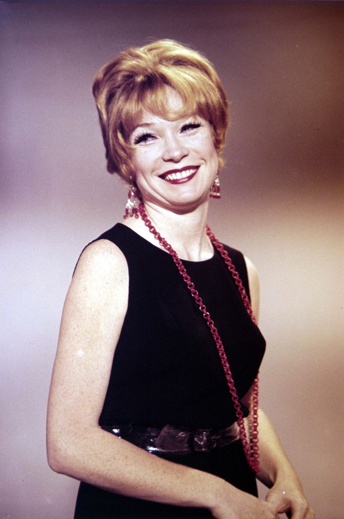 shirley maclaine glamour shot
