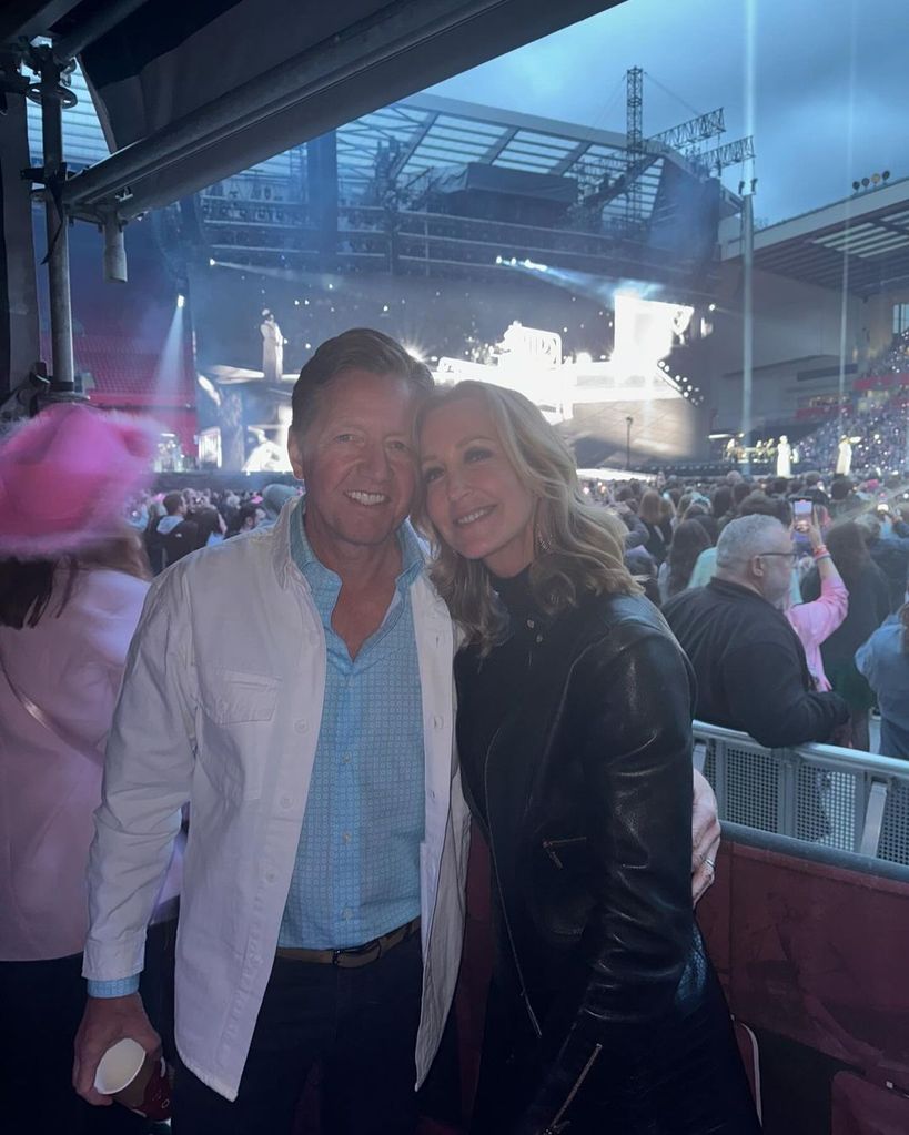 Lara and her husband Richard McVey enjoying Taylor Swift's concert 