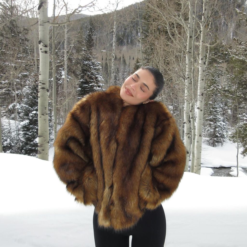 Kylie modelled a new faux fur coat from her brand Khy